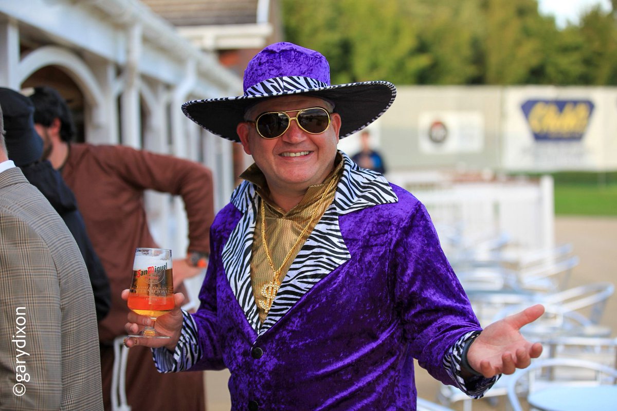 Pictures from tonight’s Fancy Dress Party📸