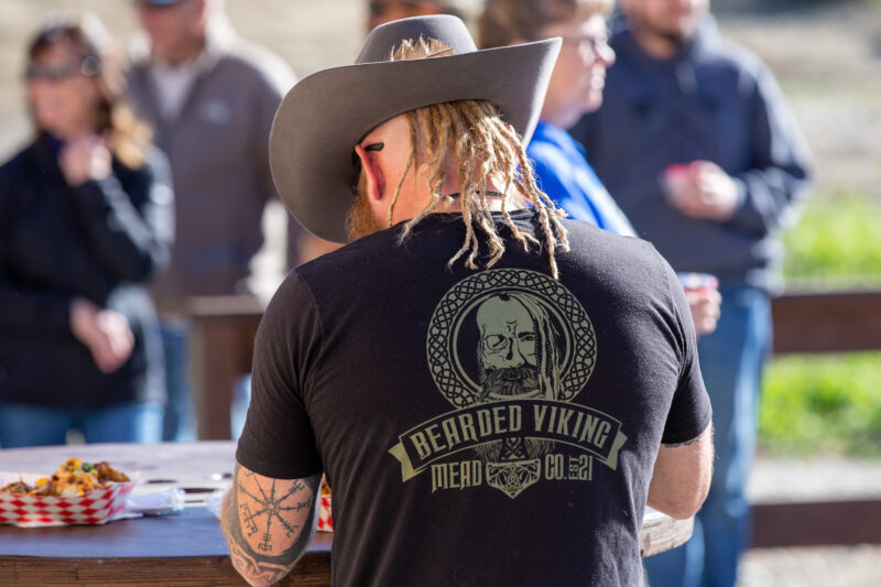 VetBizProject's tweet image. After serving in the Marines &amp;amp; the Army, JT Robertson turned his love for brewing mead into a successful business. His journey shows the strength that comes from hard work networking.

Learn about how he built a thriving business&amp;gt;&amp;gt; hubs.ly/Q03Hgr6w0

#VeteranSuccess #VBP