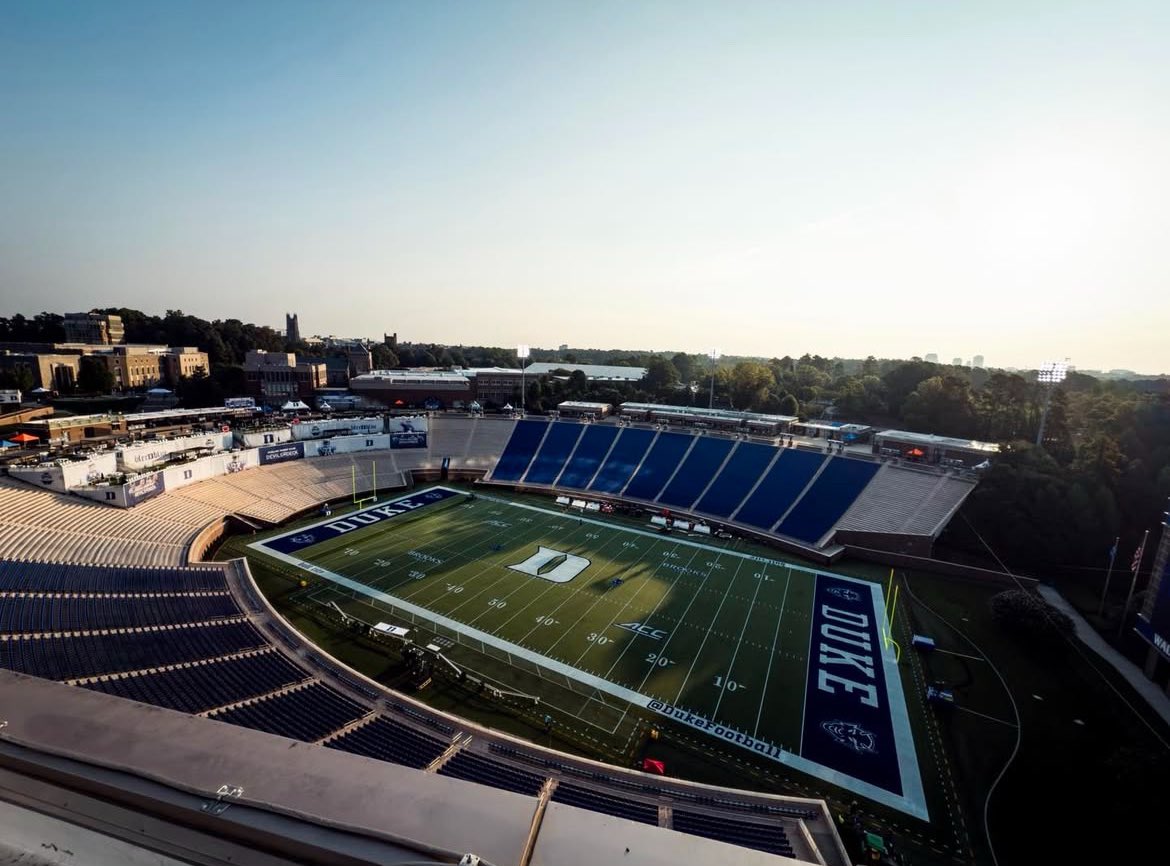 Loïa Ismaïla Diassé-Valade (@loia_valade) on Twitter photo After a great conversation with <a href="/VBentley_2/">V'Angelo Bentley</a> I am blessed to receive another offer from <a href="/DukeFOOTBALL/">Duke Football</a> !!
<a href="/McCallieFB/">McCallie Football</a> <a href="/JoelBradford_4/">Joel Bradford</a> <a href="/cosimp4real/">coachsimpson</a> <a href="/Grade_aTraining/">Penn</a> <a href="/supasettraining/">SupaSet Elite Performance</a> <a href="/PennySmith_/">Smith</a>
<a href="/samspiegs/">Sam Spiegelman</a> <a href="/ChadSimmons_/">ChadSimmons</a> <a href="/shaynep_media/">Shayne Pickering</a> <a href="/CharlesPower/">Charles Power</a>  <a href="/SeanW_247Sports/">Sean Williams</a>  <a href="/adamgorney/">Adam Gorney</a> After a great conversation with <a href="/VBentley_2/">V'Angelo Bentley</a> I am blessed to receive another offer from <a href="/DukeFOOTBALL/">Duke Football</a> !!
<a href="/McCallieFB/">McCallie Football</a> <a href="/JoelBradford_4/">Joel Bradford</a> <a href="/cosimp4real/">coachsimpson</a> <a href="/Grade_aTraining/">Penn</a> <a href="/supasettraining/">SupaSet Elite Performance</a> <a href="/PennySmith_/">Smith</a>
<a href="/samspiegs/">Sam Spiegelman</a> <a href="/ChadSimmons_/">ChadSimmons</a> <a href="/shaynep_media/">Shayne Pickering</a> <a href="/CharlesPower/">Charles Power</a>  <a href="/SeanW_247Sports/">Sean Williams</a>  <a href="/adamgorney/">Adam Gorney</a>
