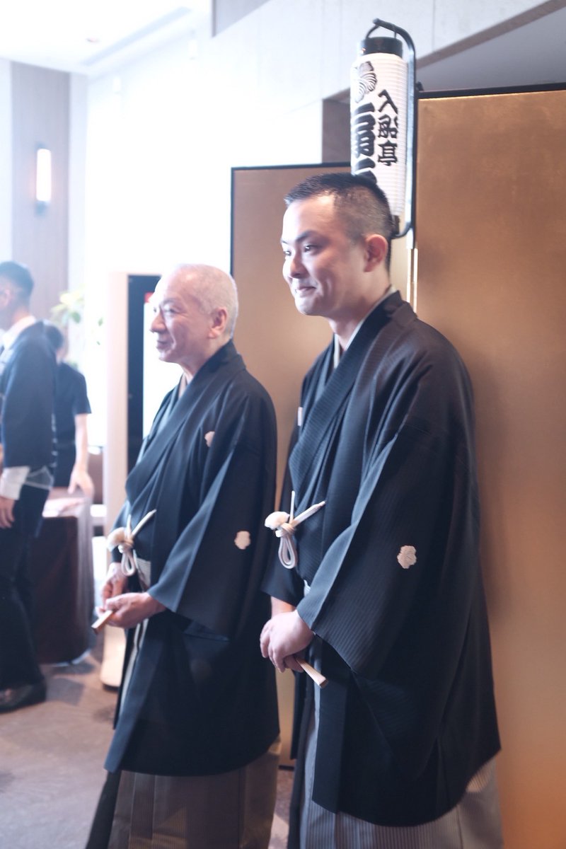 入船亭扇白（せんぱく） tweet media