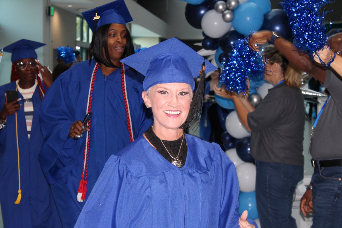 They believed they could, and they absolutely did. #UMAgrad