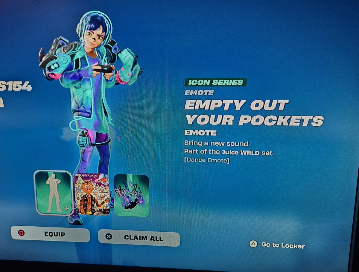 Didnt realize son didn't have this so I picked up Empty out your Pockets bundle for him using code #Wyldstyl3 in the item shop! <a href="/R3alWyldstyl3/">Wyldstyl3</a> #fortnite #daggielegit