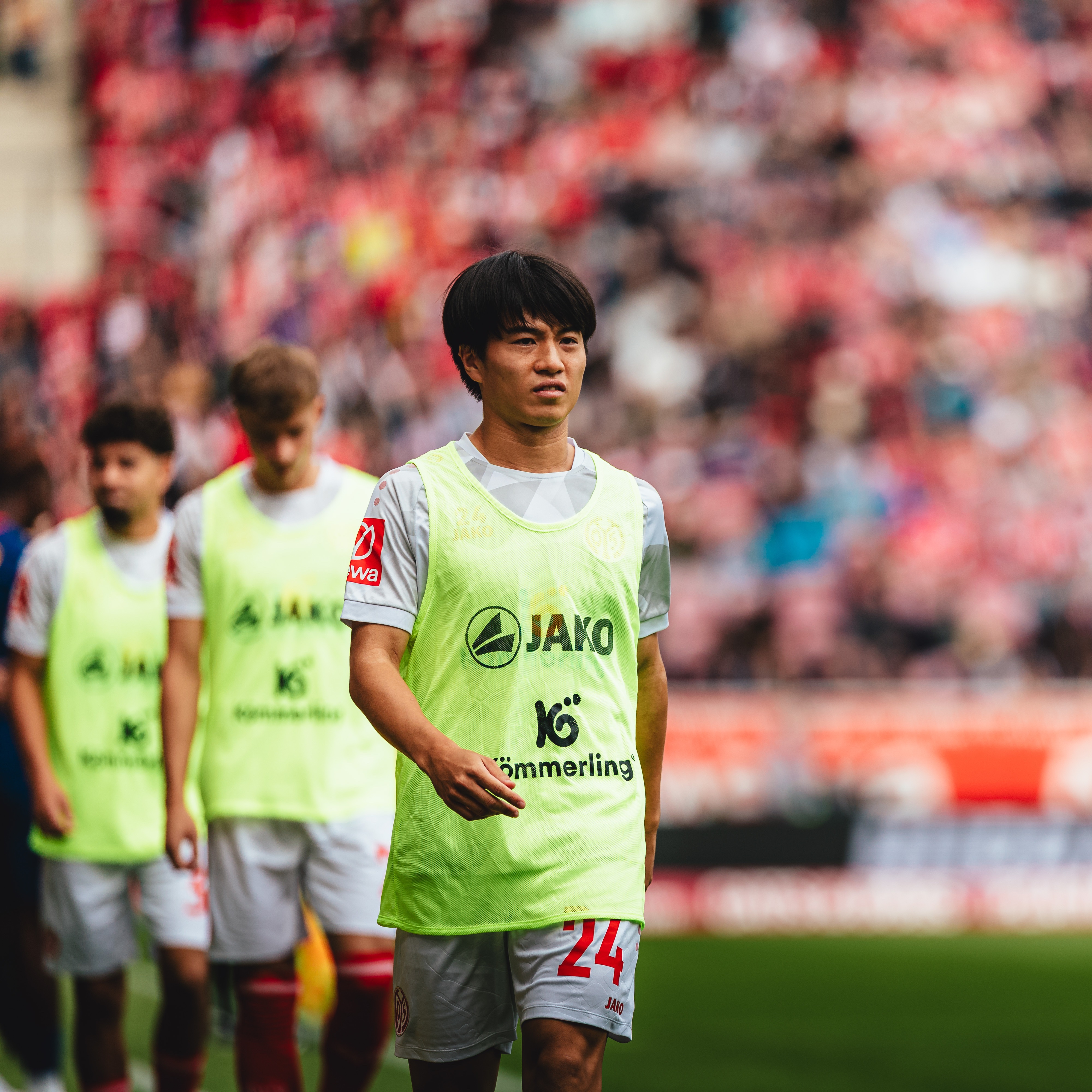 サッカー日本代表☆ 公式　激レア早いも勝ち 鮮烈ミドルで決勝弾! MF松木玖生「勝てることを証明できた」(15