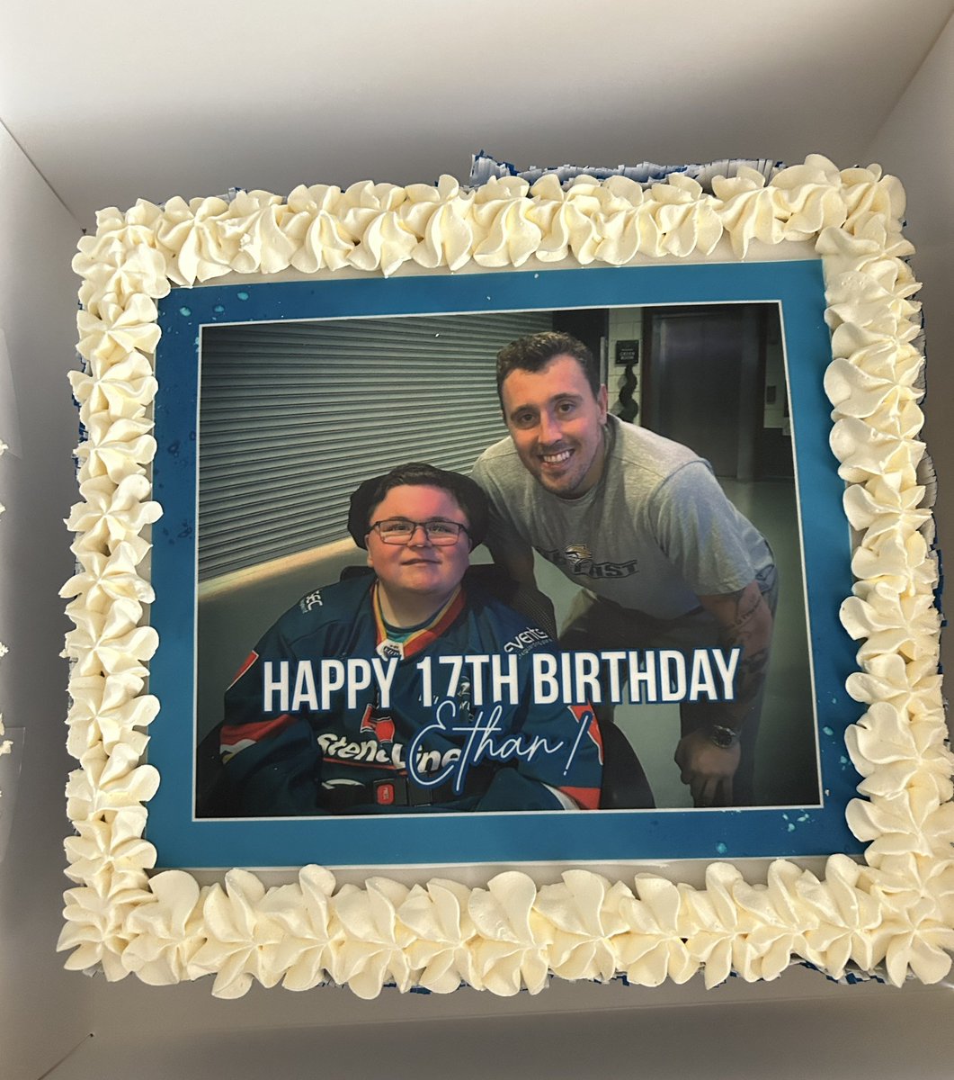 Sure who else’s face would Ethan want on his cake for his birthday party tomorrow !!! <a href="/Scott10Conway/">Scott Conway</a>’s number 1 Fan 🫶🏻