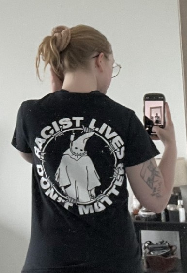 neck romancer tweet media