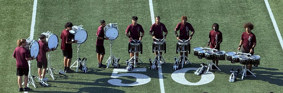 HEBMarching's tweet photo. Say hello to the first groups of the day: Timberveiw, Lovejoy, and North Mesquite!
#marchingband #hebmarching #bandisfun https://t.co/tcZCFYwS1u