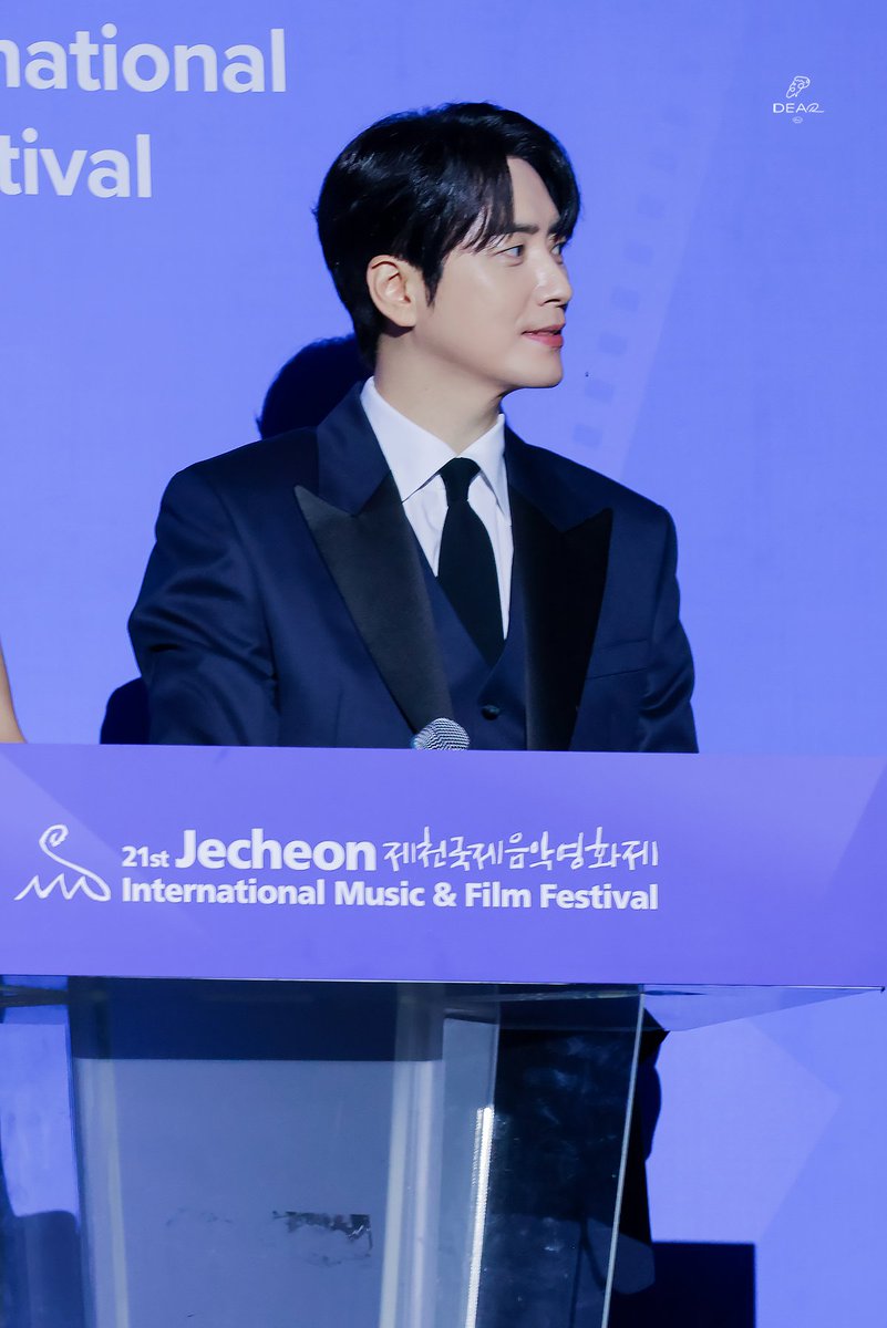 이 사이에 4년있다는게 믿을수가없슨