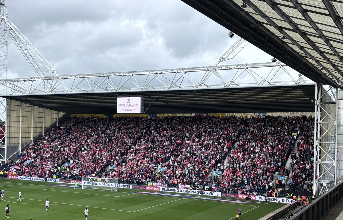 Cleveland Police Football Unit tweet media
