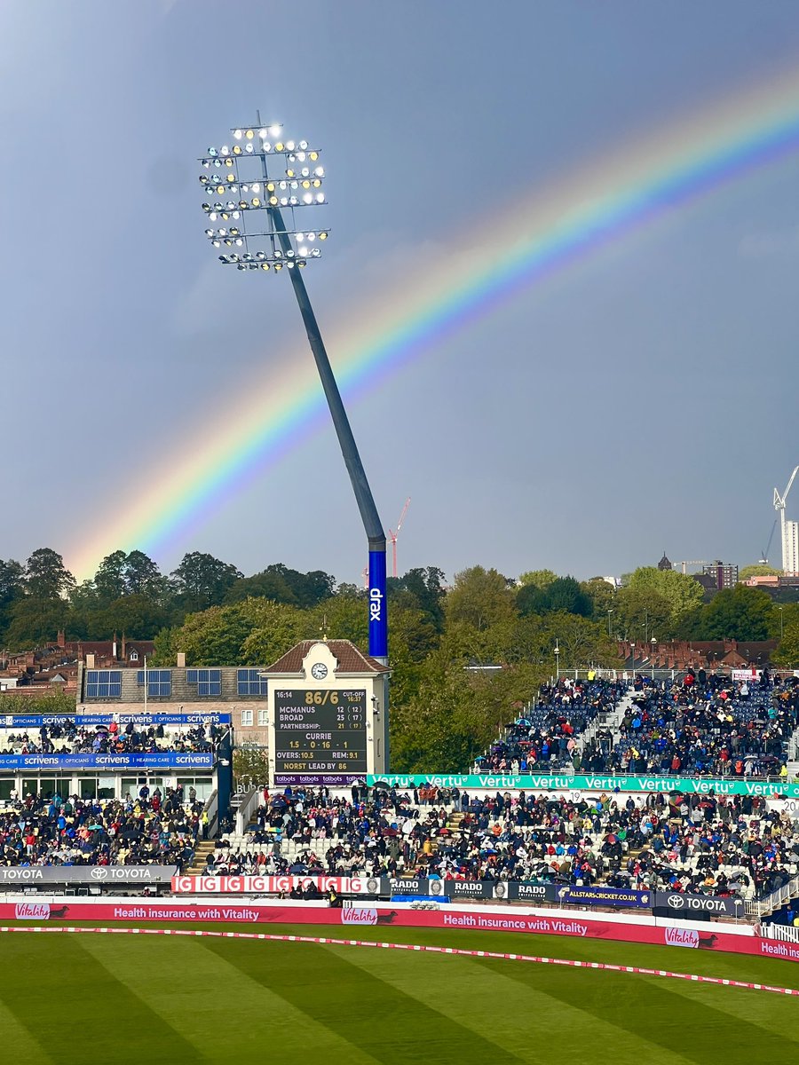 Melinda Farrell tweet media