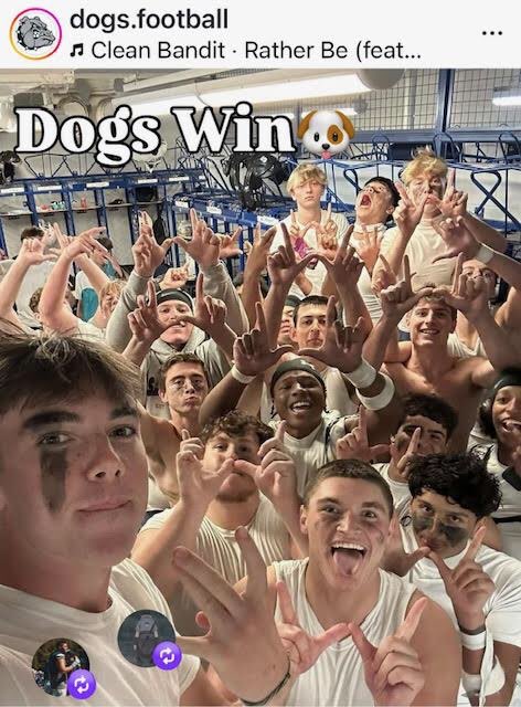 BrodyN52's tweet photo. The Dogs took home the W in our first game of the season last night. 

21-8 against D-Y https://t.co/Yf6Jni9ozF