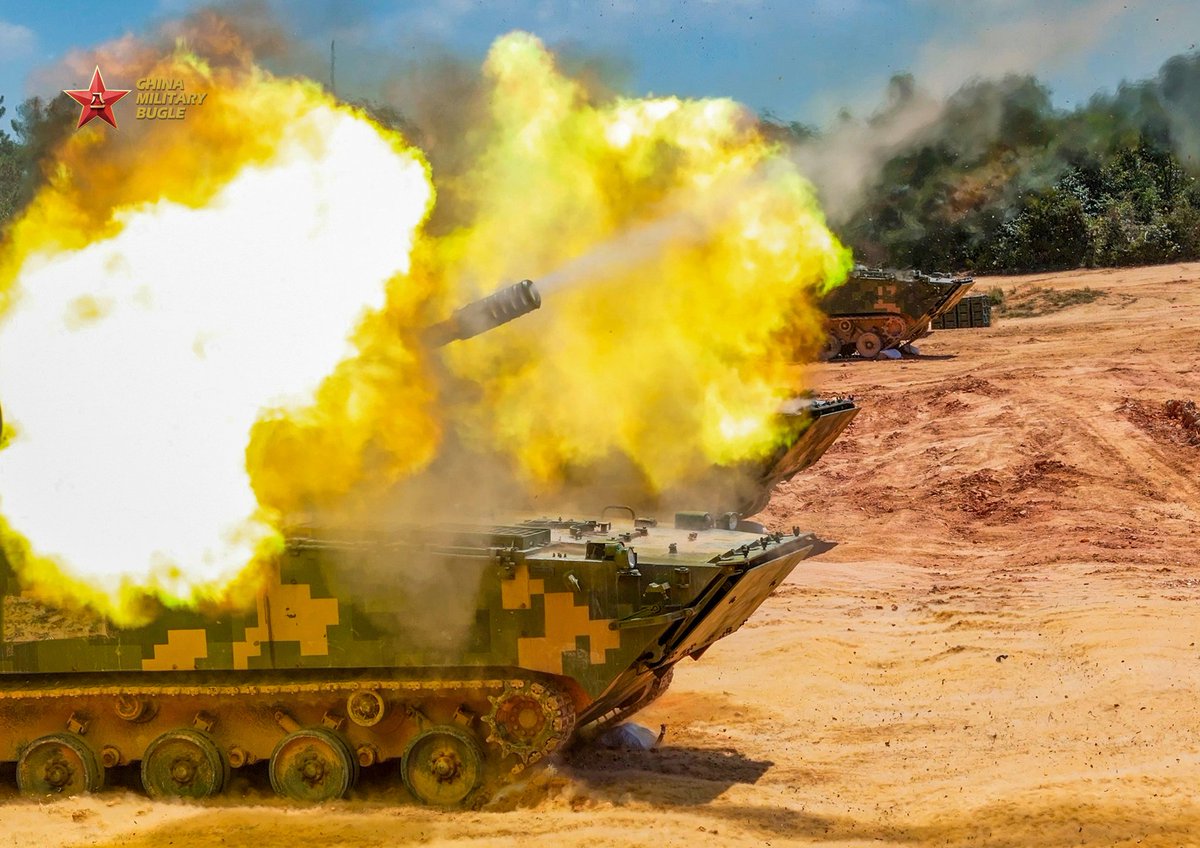 China Bugle 中国军号 (@chinabugle) on Twitter photo Roar of Guns: A group of Type 07B 122mm self-propelled howitzers attached to Chinese #PLA Army conducted live-fire assessment. #Chinamilitary Roar of Guns: A group of Type 07B 122mm self-propelled howitzers attached to Chinese #PLA Army conducted live-fire assessment. #Chinamilitary