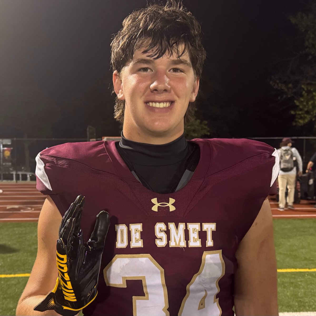 "They have a great linebacker corp. ... I feel like I stacked up good against them."

#Mizzou legacy and Rivals100 tight end Ridge Janes embraced his blocking role in front of the Tigers staff: on3.com/sites/mizzou-t…