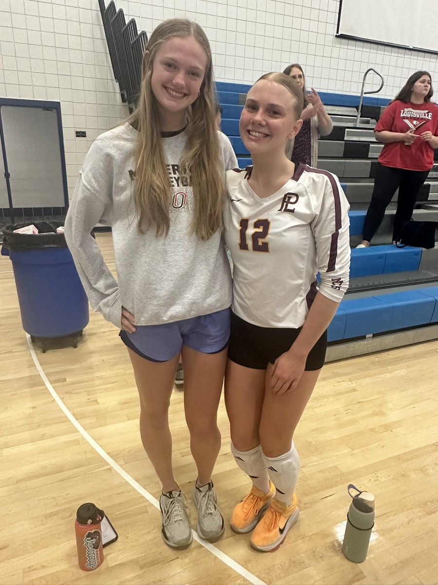 Dana Fettin tweet media