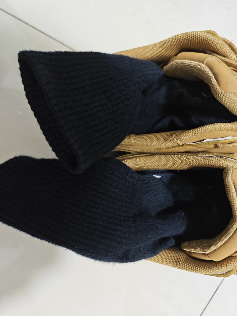 袜子内裤穿了两天，今天又暴走，真的尽力了