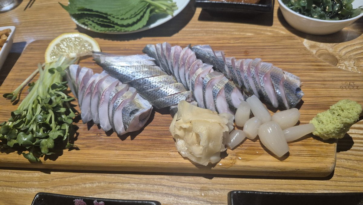 올해 첫 전어🤤