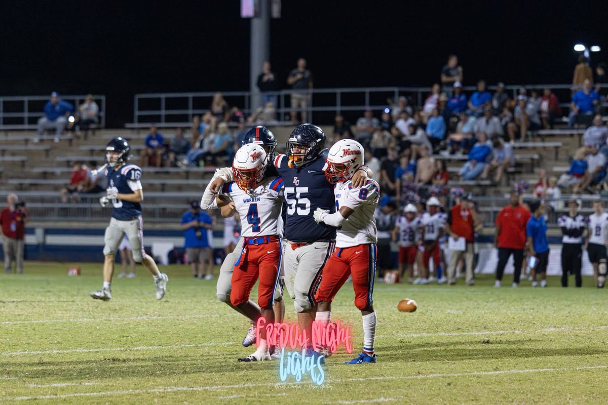 Grant Swallows (@wcsdirector) on Twitter photo These kids.
We can learn a great deal from them. In this day and age, this moment is one that should go “viral”. <a href="/KristopherR1234/">Kristopher Robledo</a> and <a href="/IsaiahR32027381/">Isaiahrobledo_</a> play almost every down but chose to help another player.
Man, these kids.
We need more of moments like this one! These kids.
We can learn a great deal from them. In this day and age, this moment is one that should go “viral”. <a href="/KristopherR1234/">Kristopher Robledo</a> and <a href="/IsaiahR32027381/">Isaiahrobledo_</a> play almost every down but chose to help another player.
Man, these kids.
We need more of moments like this one!