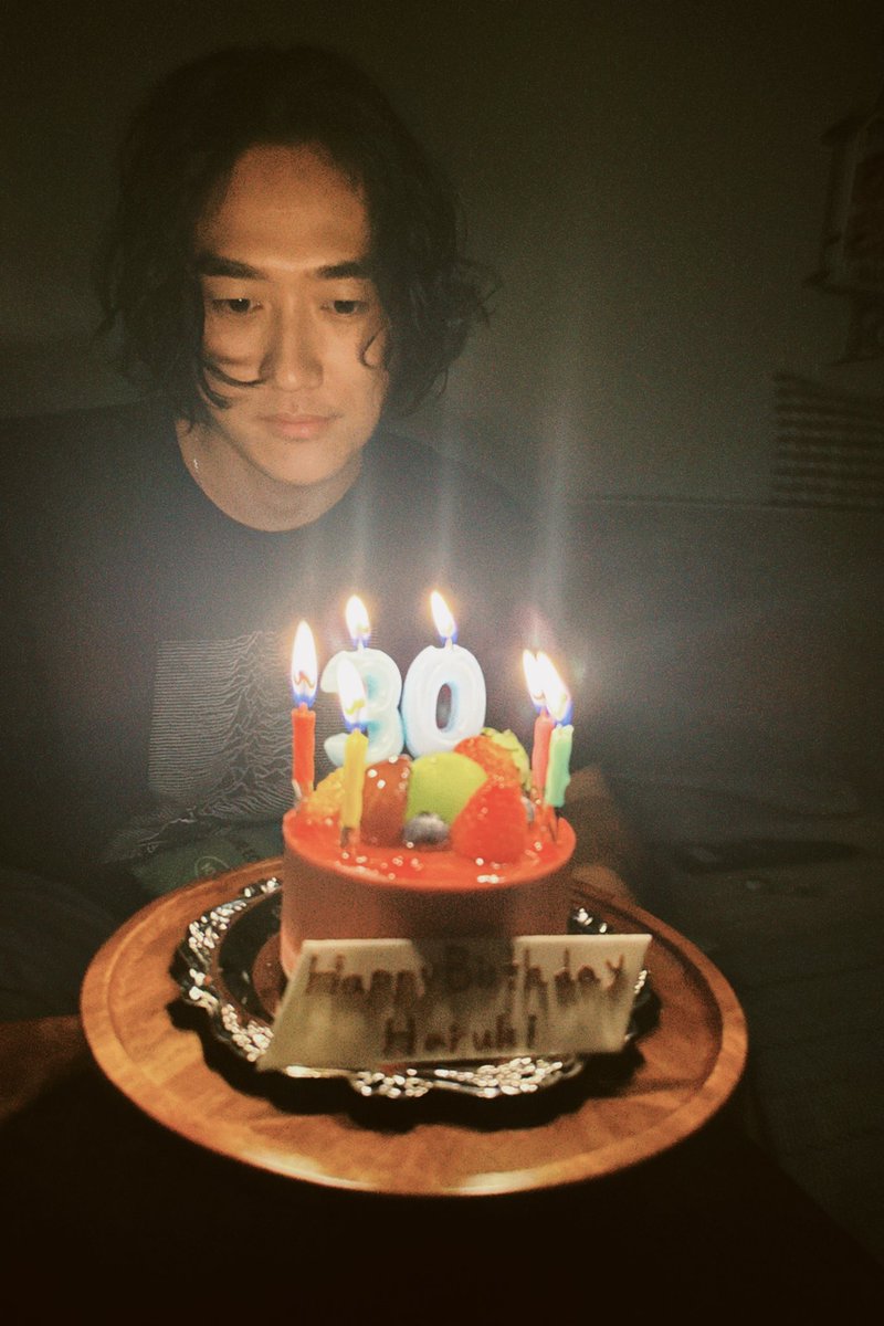 30歳なりました。
たくさんお祝いいただきありがとうございます。
いろんな方に支えられすぎててやばいです
まだまだ頑張ります🔥