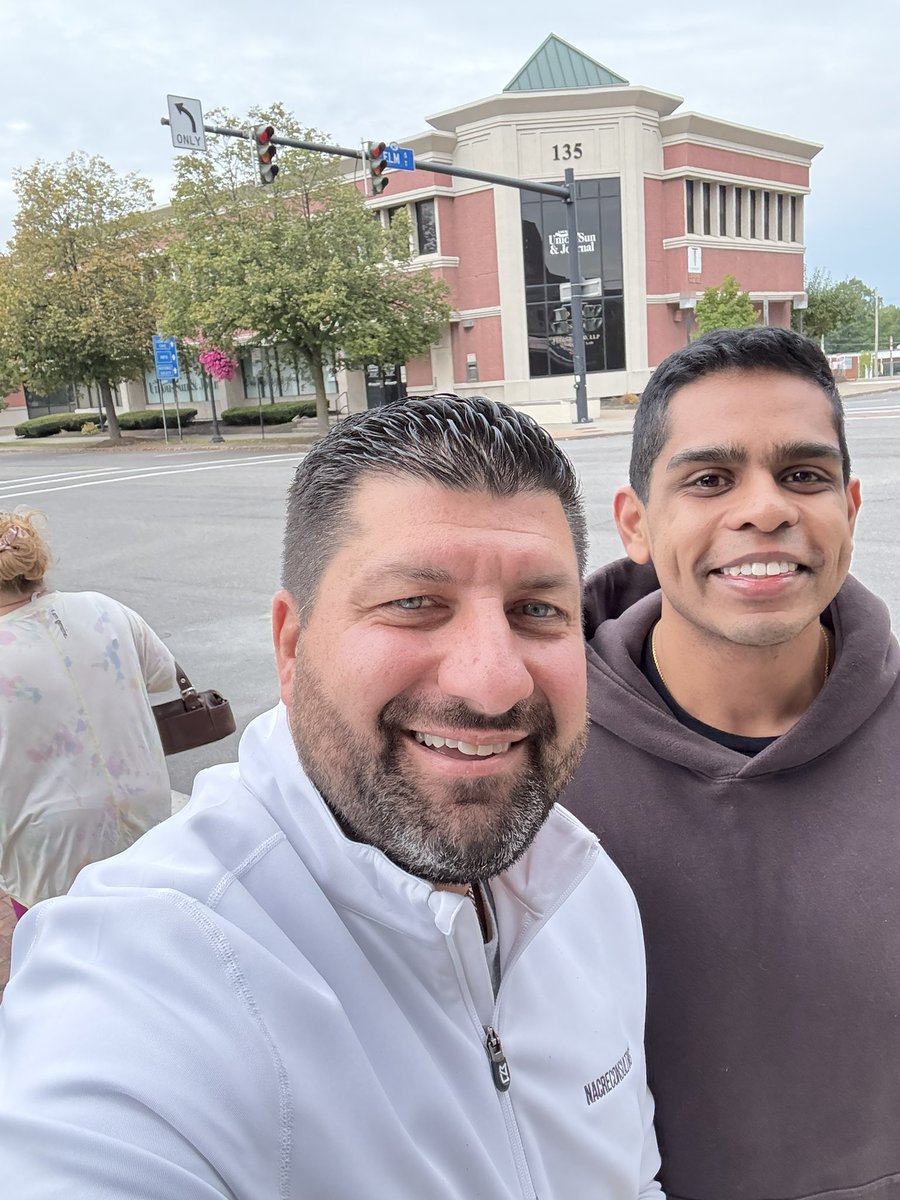 jasonmpearl's tweet image. Saturday morning @Tribefounders coffee meet up with @PranavGhatraju.
If you don’t follow him, you should.  He’s a bright, determined, and intelligent guy doing big things!
Thanks for making the trip, Pranav!