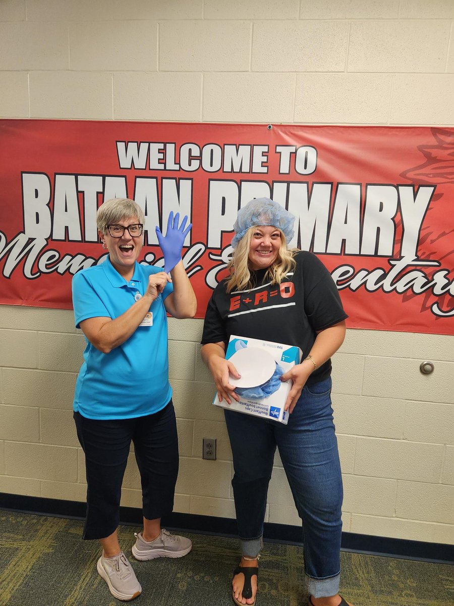 Magruder was happy to donate some medical items to Mrs. Kouts at Bataan for one of her upcoming lessons.  A big 🤜to her and all the teachers who work hard to make learning fun! 

#improvinglivestogether #backtoschool