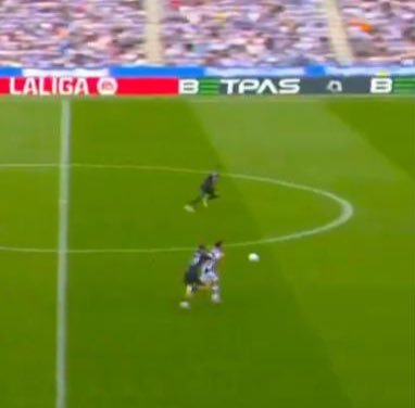 1 temporada y 8,4M€ entre ambas:
                                   🟨                       🟥