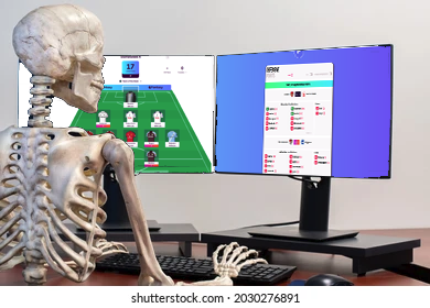FPLFocal's tweet photo. me by the time Rogers and Watkins finally get a return https://t.co/iJgm5sLQZa
