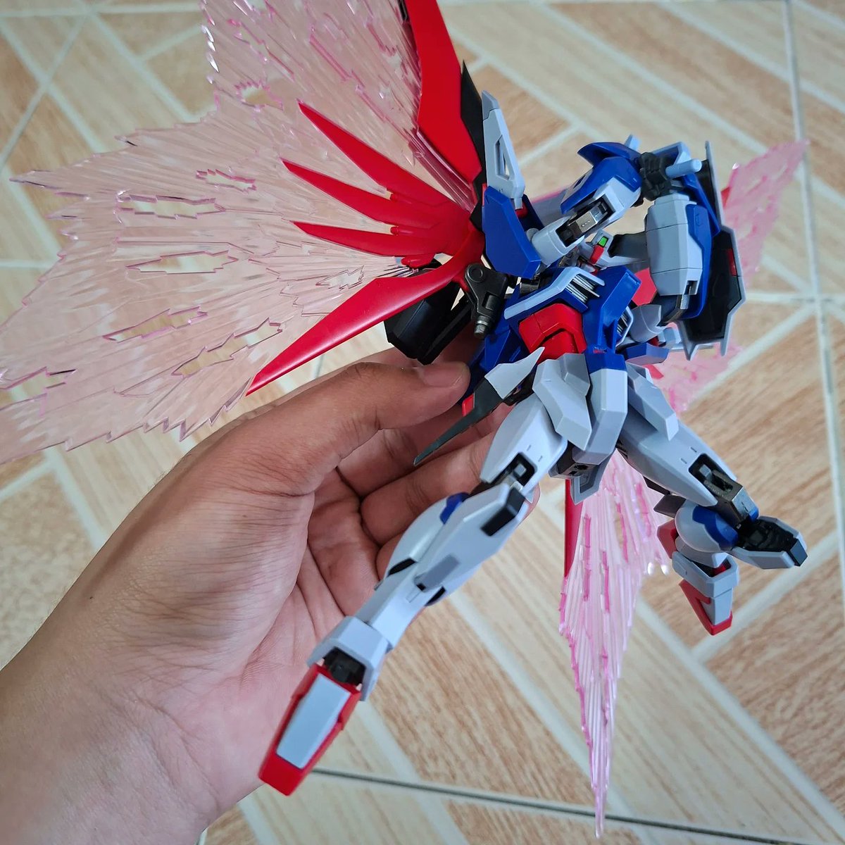 1/144 Destiny Gundam Spec II 【1/144 デスティニーガンダム Spec II】