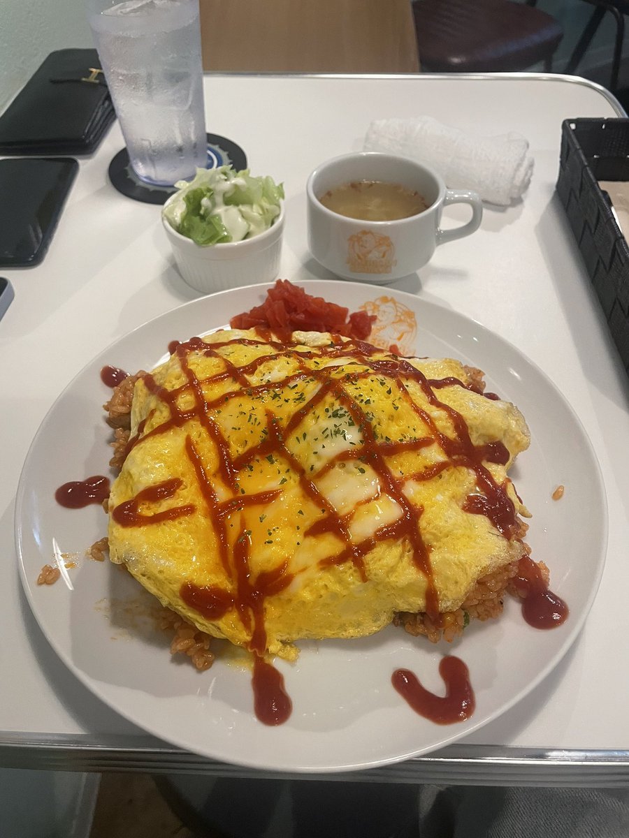 このオムライスめっちゃおいしいし、
待機場から歩いて近いしリピですね