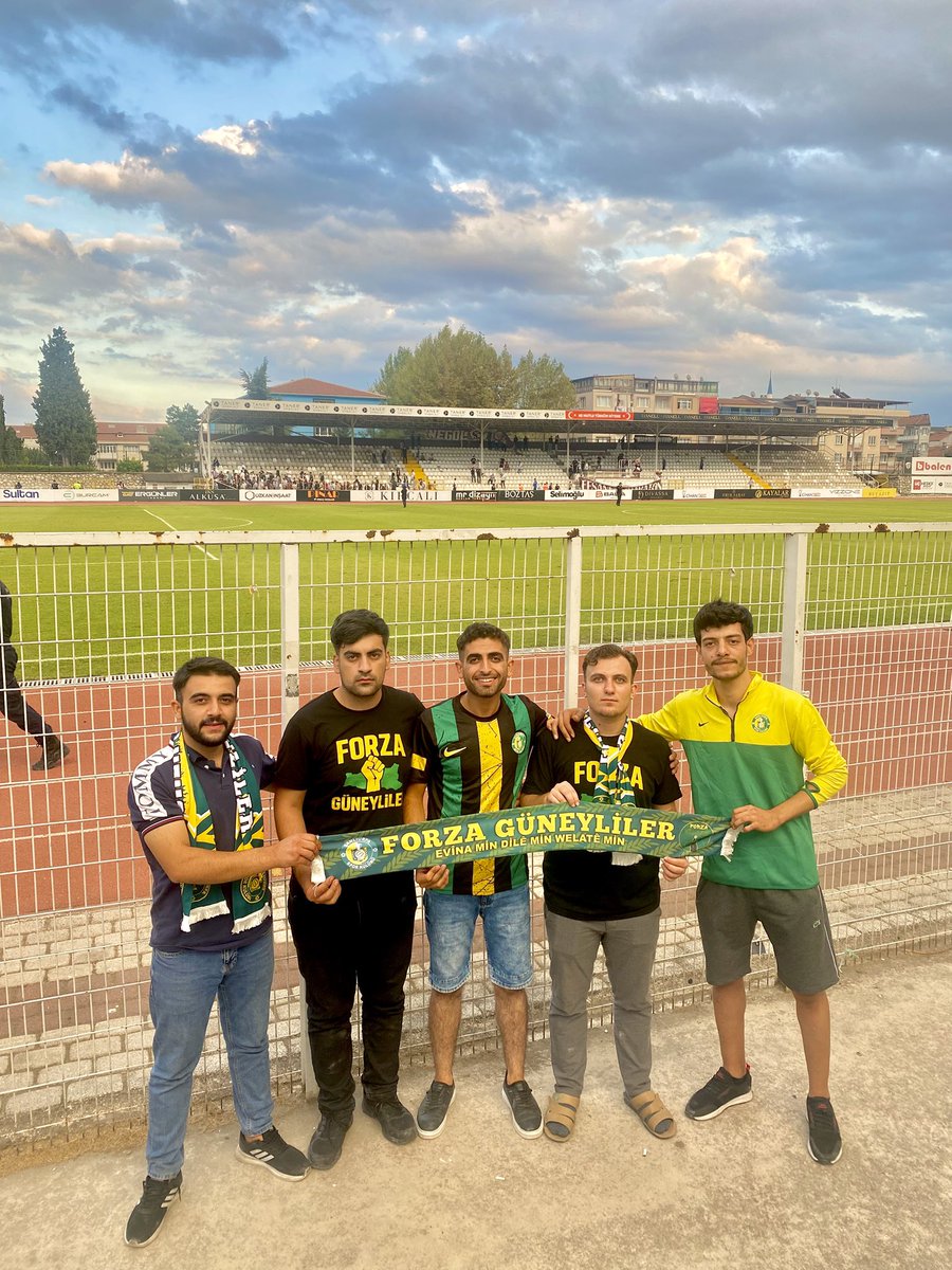 2256 KM +3
Takımımızı İnegöl’de Yalnız Bırakmadık.
<a href="/Sanliurfaspor/">Kızılkaya Tarım Şanlıurfaspor</a>