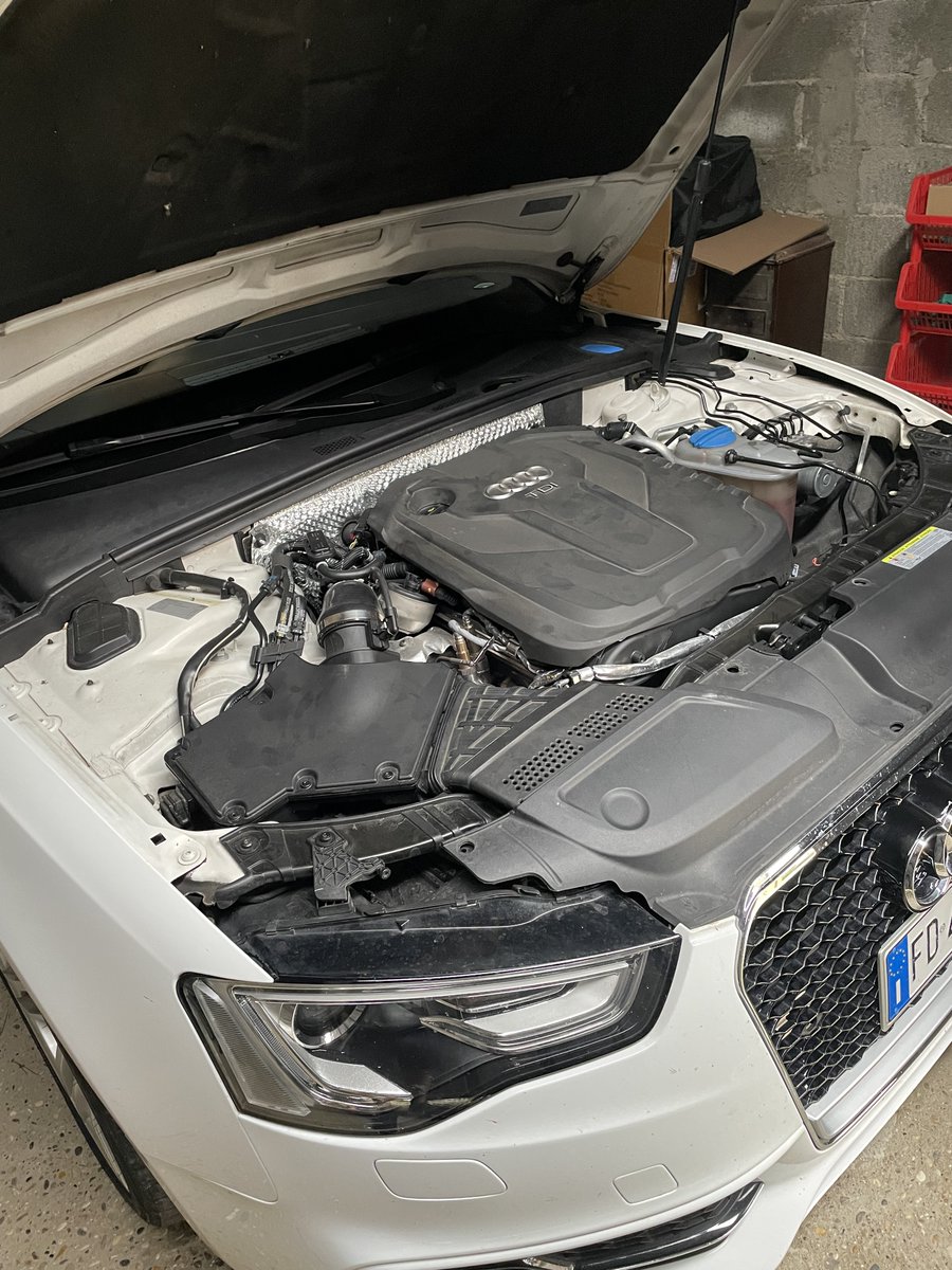 CParussin's tweet image. Custom intake pipe running near the turbocharger thanks to @Inslogic3D PA6 filament with a heat deflection temperature of over 200c. Already tested for 1000Km and still as good as the day i installed it.

#Inslogic3D #InslogicPrintToLast #InslogicEngineeringMaterial #3dprinting