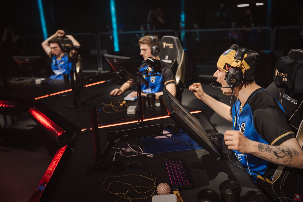 GIANTXVALORANT's tweet image. Who's excited for the Voice Comms of our match vs Sentinels?

Give us some love and we'll get them out today!