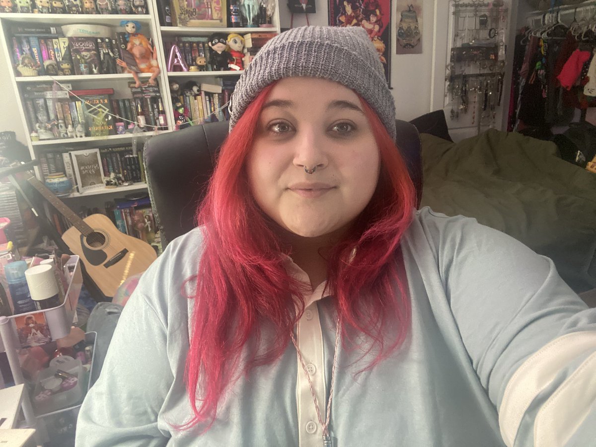 LIVE NOW -
returning to hollow knight after 4 dang years. i’m determined!!!