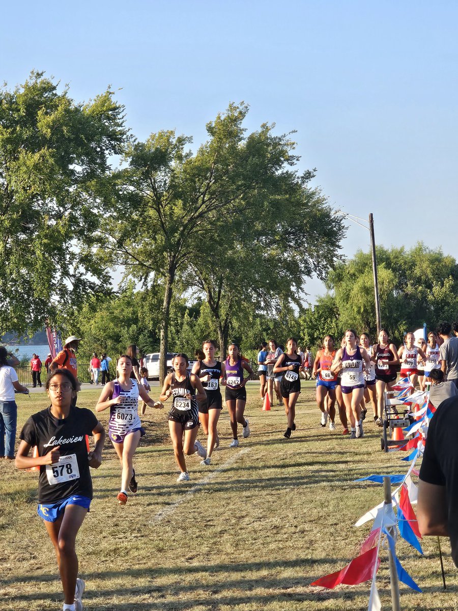 North Forney Cross Country tweet media