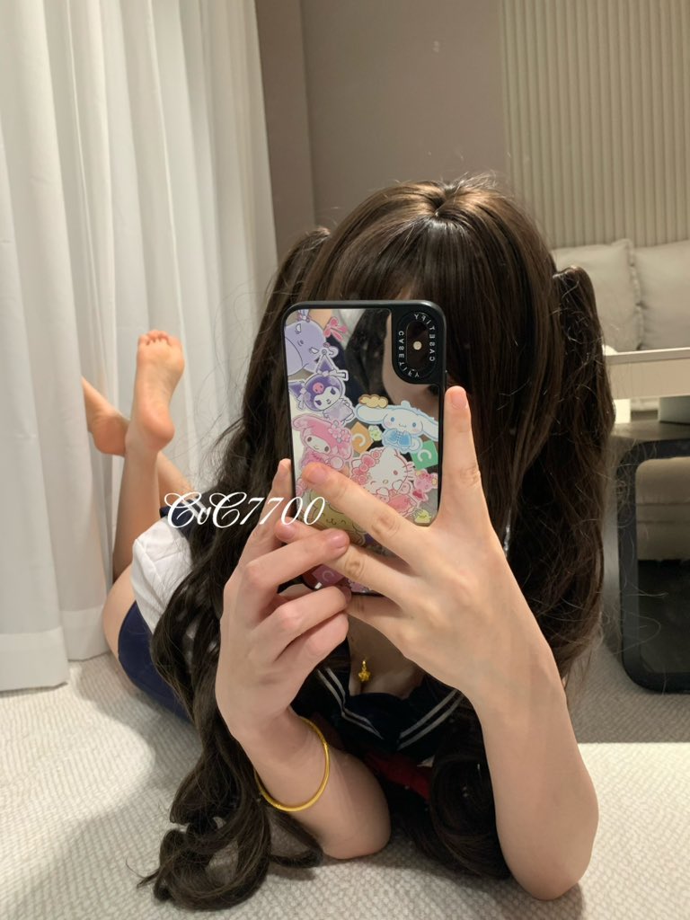 福利姬猫猫咪分享的黄推图片2 - 网红私拍内容