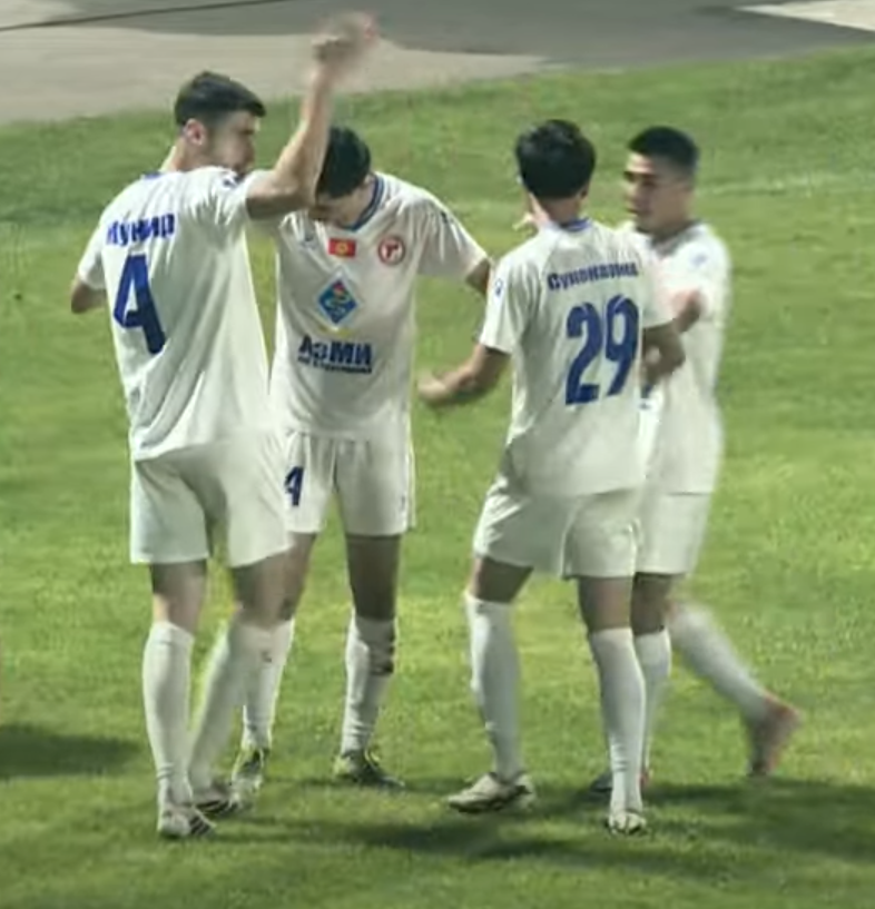 SARBON FOOTBALL tweet media