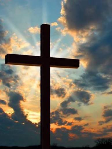 عيد الصليب
في هذا العيد تُصلبُ غزَّة ويُصلبُ الجنوب
يا صليب المخلص خلّصهما