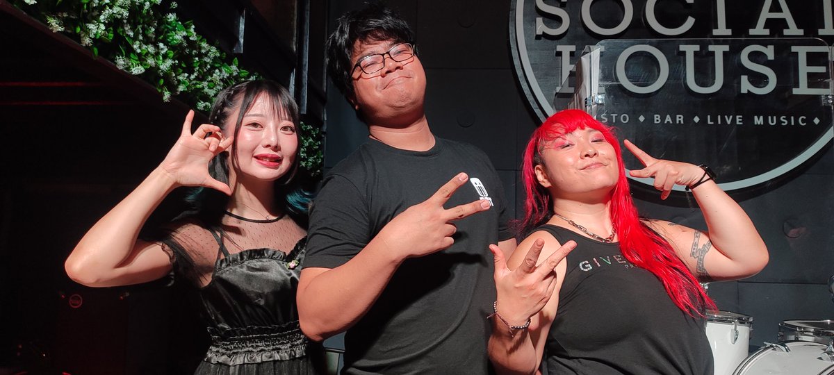 Bad Butts!

Catch their tag team debut later at Brawl Pit Bulusan for Puso Wrestling's Bakunawa!