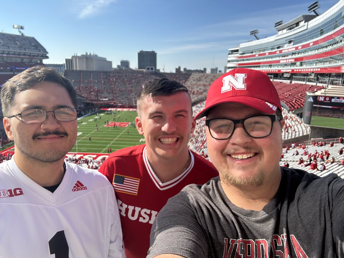 Jon_Willis_'s tweet photo. Little morning football with the boys https://t.co/mkmuJiCAmO