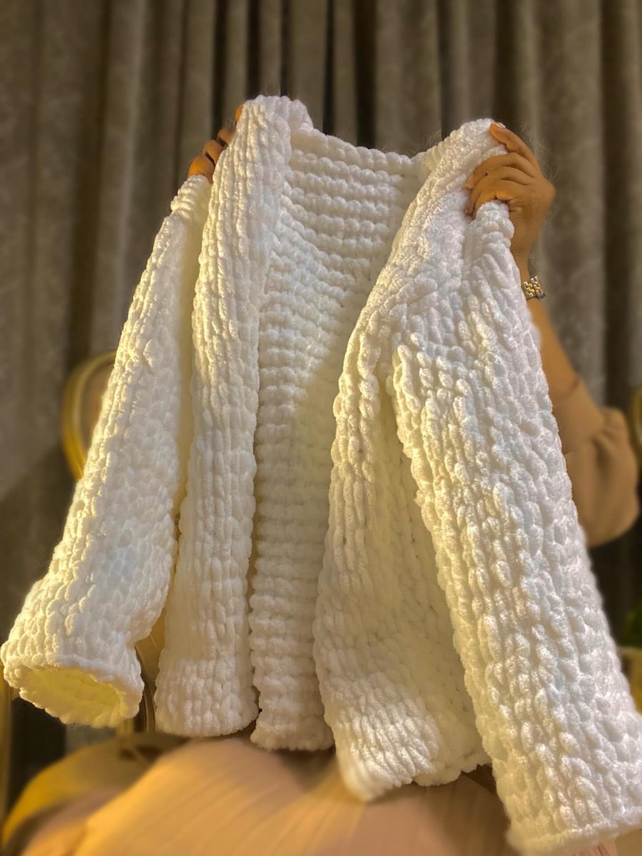_MMMIIIVV's tweet photo. مبسوطة شديد اني عملت الجَكت دا براي من خيوط عادية صنعت منها التحفة دي 🤍🧶
اخدت اسبوع غير متواصل عشان اخلصو https://t.co/dPqYTaLd7m