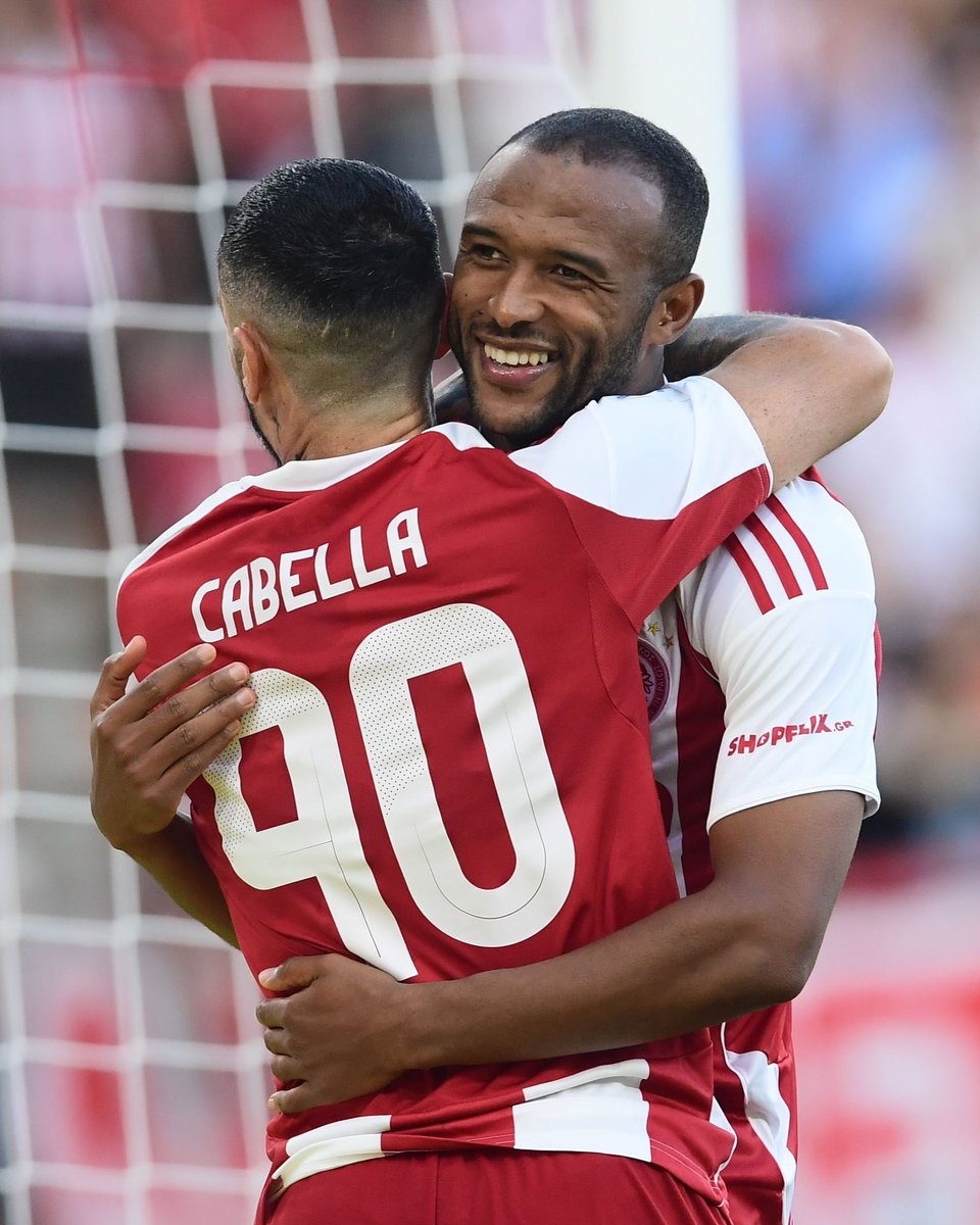 🔴⚪️ 𝗔𝘆𝗼𝘂𝗯 𝗘𝗹 𝗞𝗮𝗮𝗯𝗶 🔥

𝑶𝒏𝒆 𝒎𝒐𝒓𝒆... ⚽️