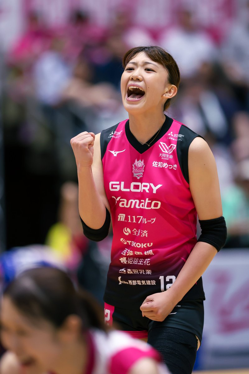 ヴィクトリーナ姫路　野中瑠衣選手 日本代表　直筆サイン入り ヴィクトリーナ姫路 期待の新戦力 日本代表の野中瑠衣 初