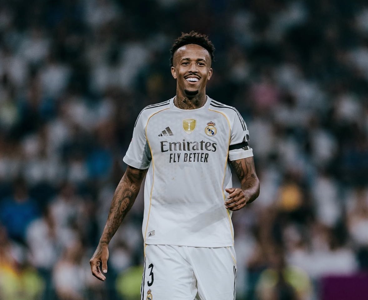 MH_1902's tweet image. والله العظيم عمري ما شكيت في إمكانياته و زعلت على إصابته لانه قبلها كان افضل مدافع في الفريق و من أفضل 3 لاعبين في الفريق 

بسبب مباراة برشلونة في الليغا و مباراة سيئة كان الفريق ككل فيها سيء تم الانقلاب عليه

العودة من رباطين بمستوى عظيم و تلعب اليوم مباراة متحامل على نفسك

هذي…