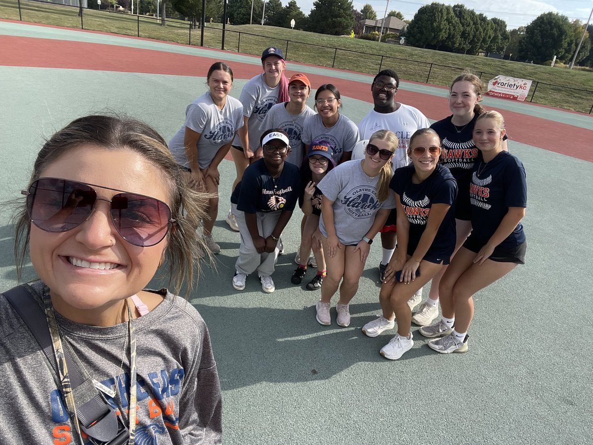 Olathe East Softball tweet media