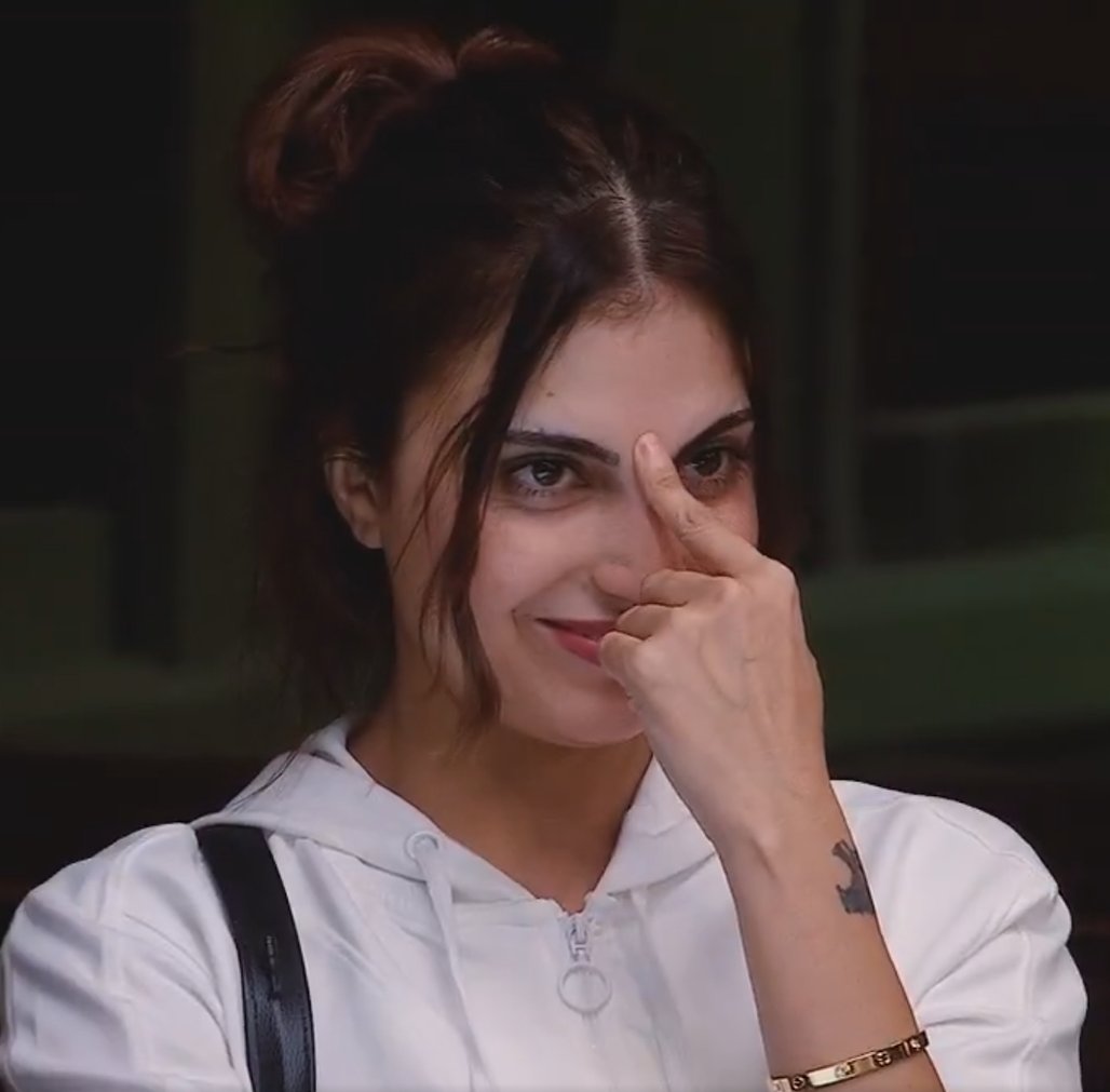 Bigg Boss 19 Live Fan tweet media