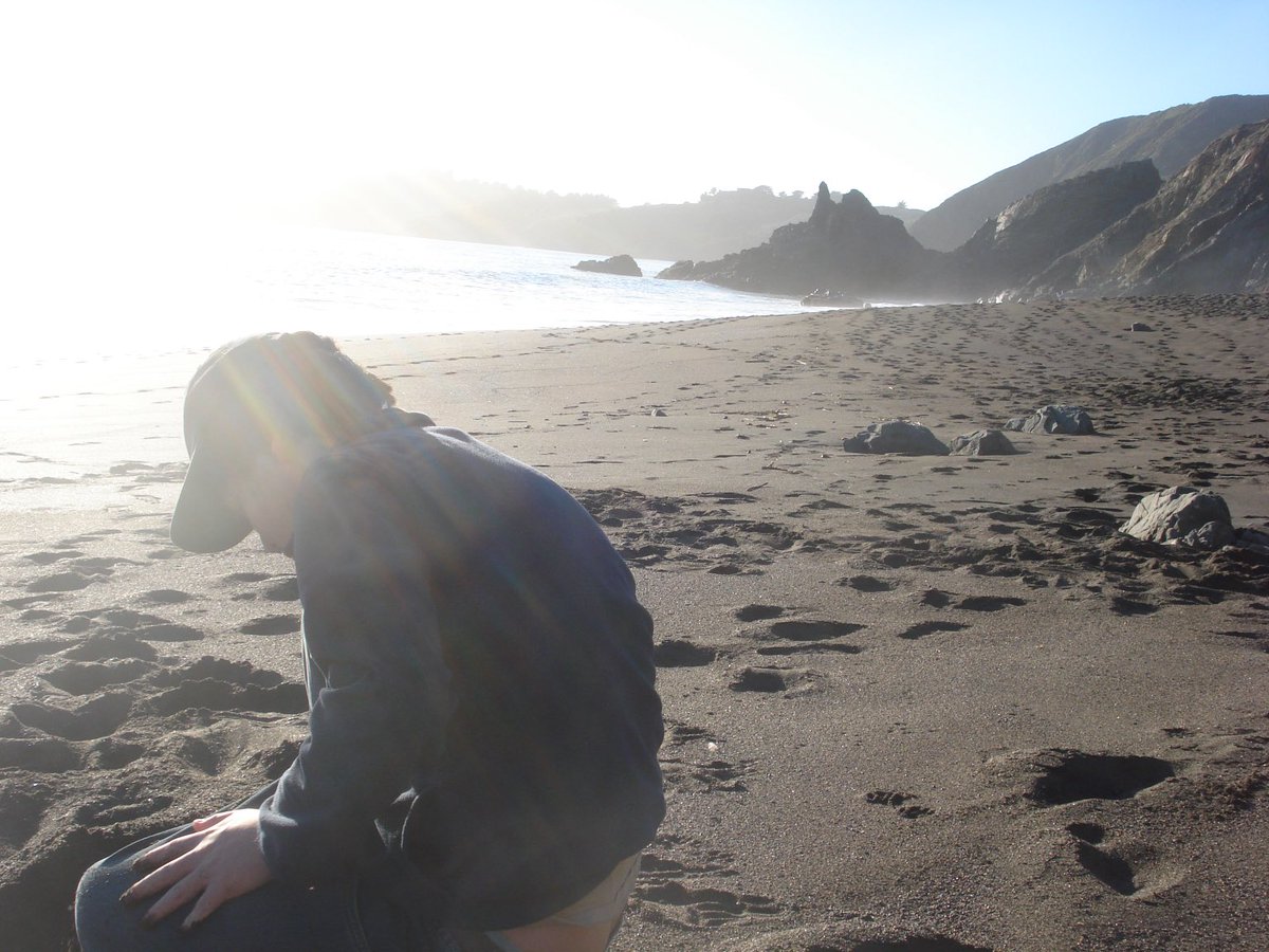 Fog dominated our San Francisco July and August, but sunshine has arrived for our late summer in September!

“Summer Daze” Insights

hikingautism.com/insights--hike…

#hiking #autism #nature #disabilities #hope #outdoors #selfcare #sunshine