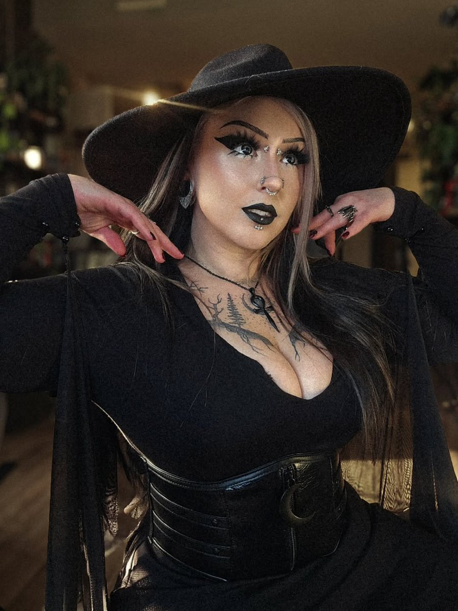 Yvanna Frier tweet media