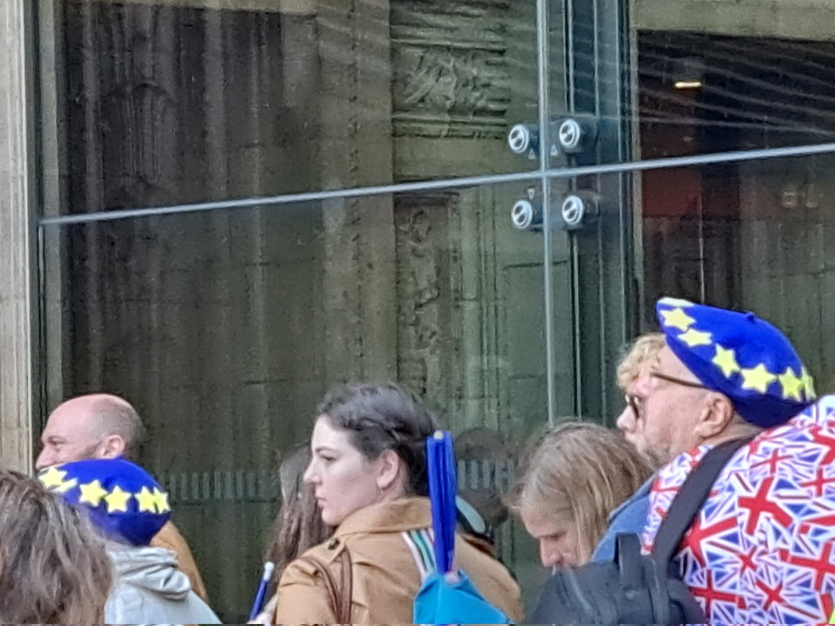 EU Flag Mafia 3.5% 🇺🇦 tweet media