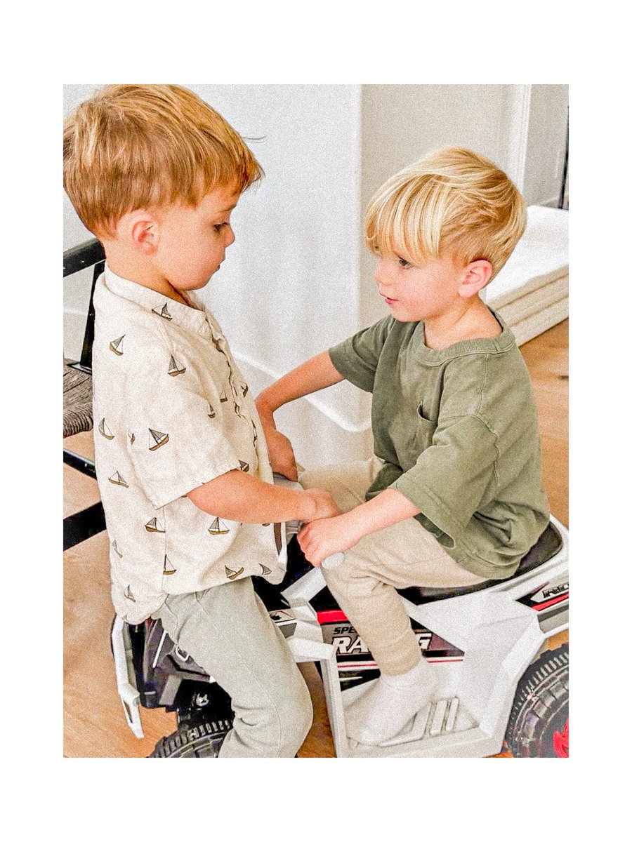 thexgrumpy's tweet image. ⠀⠀⠀⠀⠀⠀⠀⠀⠀⠀⠀⠀⠀ ⠀⠀⠀⠀⠀⠀⠀⠀⠀⠀⠀⠀⠀ ⠀⠀⠀⠀⠀ ⠀⠀⠀⠀ ⠀⠀⠀⠀⠀⠀⠀⠀⠀⠀⠀⠀⠀ ⠀⠀⠀ ⠀⠀⠀⠀ 
⠀⠀⠀       Mi Björn y mi Ezio, son todo lo que esta bien en esta vida.