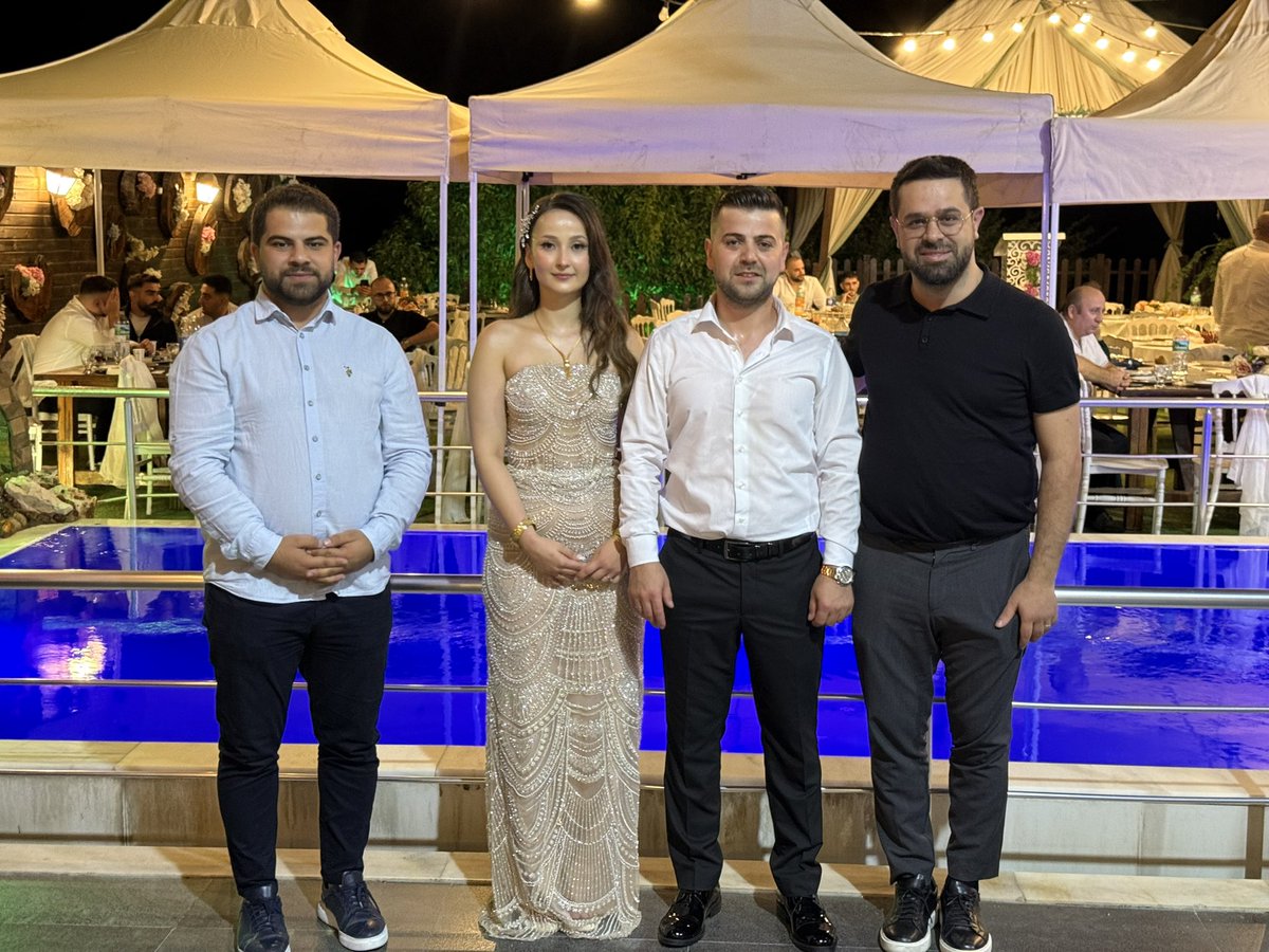 Değerli kardeşim hemşehrimiz Batuhan Aydın’ın nişan merasimine katıldık Rabbim tamamına erdirsin.