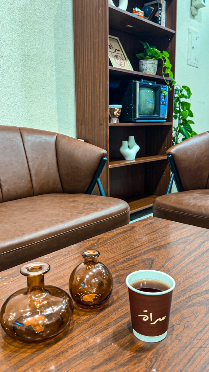 أجمل ما قد تفعله بِـ نفسك ، 
أن تحيطها بِـ الهدوء ، وتترك 
ما يؤذيها خلفك ..

 #حبيت_اقول