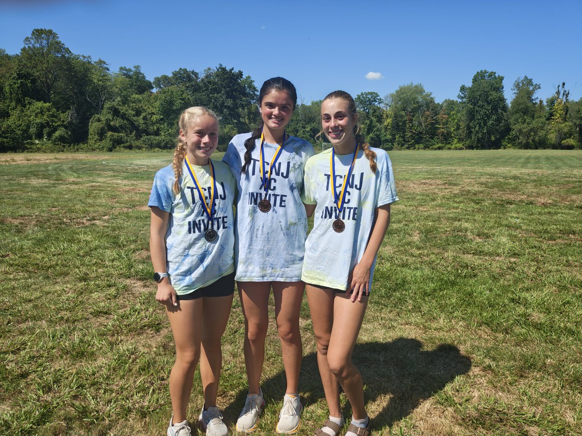 Another great day to be a Highlander! We came in 2nd place overall with Ciara Clinton-2nd, Amanda Harvey-3rd and Brenna Traverso-5th in the TCNJ HS Invite. #NoeXCuses #AllGritNoQuit <a href="/WMAthleticDept/">WMAthletics</a> <a href="/wmhometownpride/">WM Hometown Pride</a>